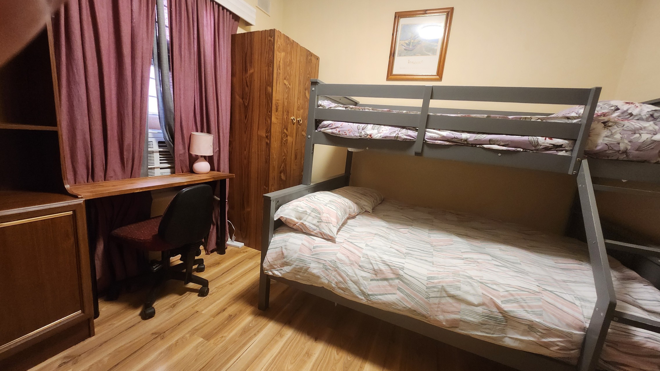 Comfy Room(2)